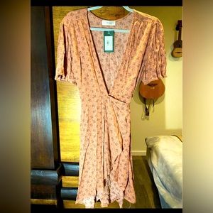 NWT Mahina floral wrap dress